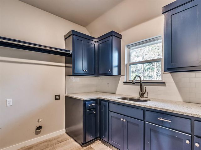 2425 Rumble Lane, Edmond, OK 73034