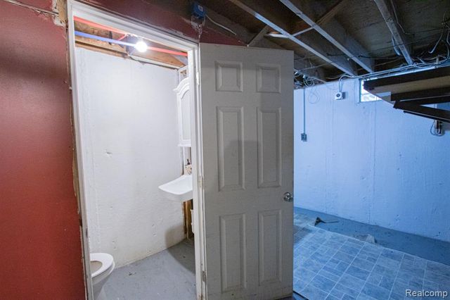 29864 Brooklane Street, Inkster, MI 48141