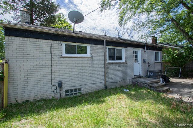 29864 Brooklane Street, Inkster, MI 48141