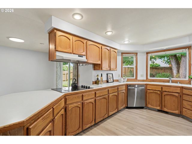 8917 Ne 28TH Ave, Vancouver, WA 98665