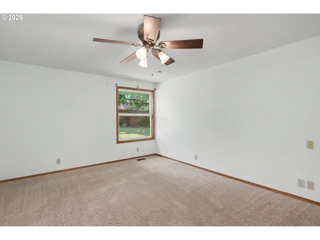 8917 Ne 28TH Ave, Vancouver, WA 98665