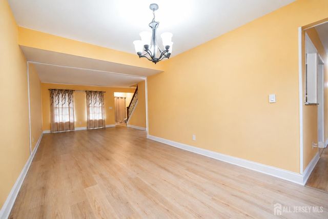 19 Rush Court, East Brunswick, NJ 08816