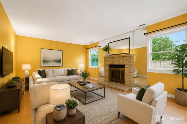 19 Rush Court, East Brunswick, NJ 08816