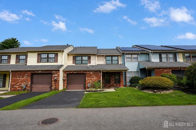 19 Rush Court, East Brunswick, NJ 08816
