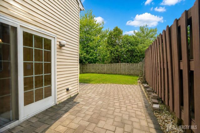 19 Rush Court, East Brunswick, NJ 08816