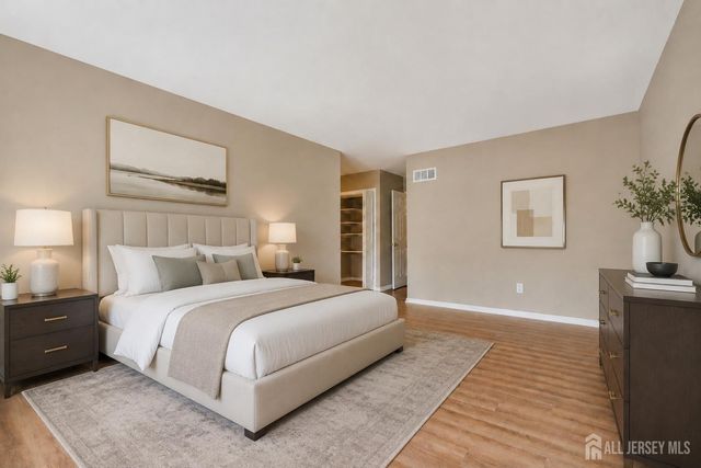 19 Rush Court, East Brunswick, NJ 08816