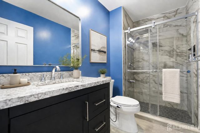 19 Rush Court, East Brunswick, NJ 08816