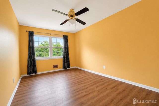19 Rush Court, East Brunswick, NJ 08816