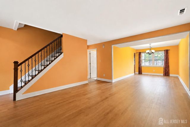 19 Rush Court, East Brunswick, NJ 08816