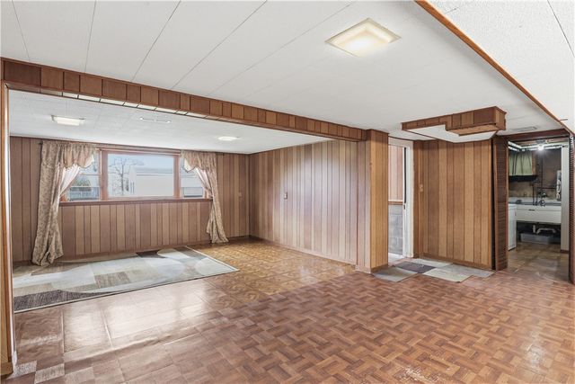 577 Fetzner Road, Greece, NY 14626