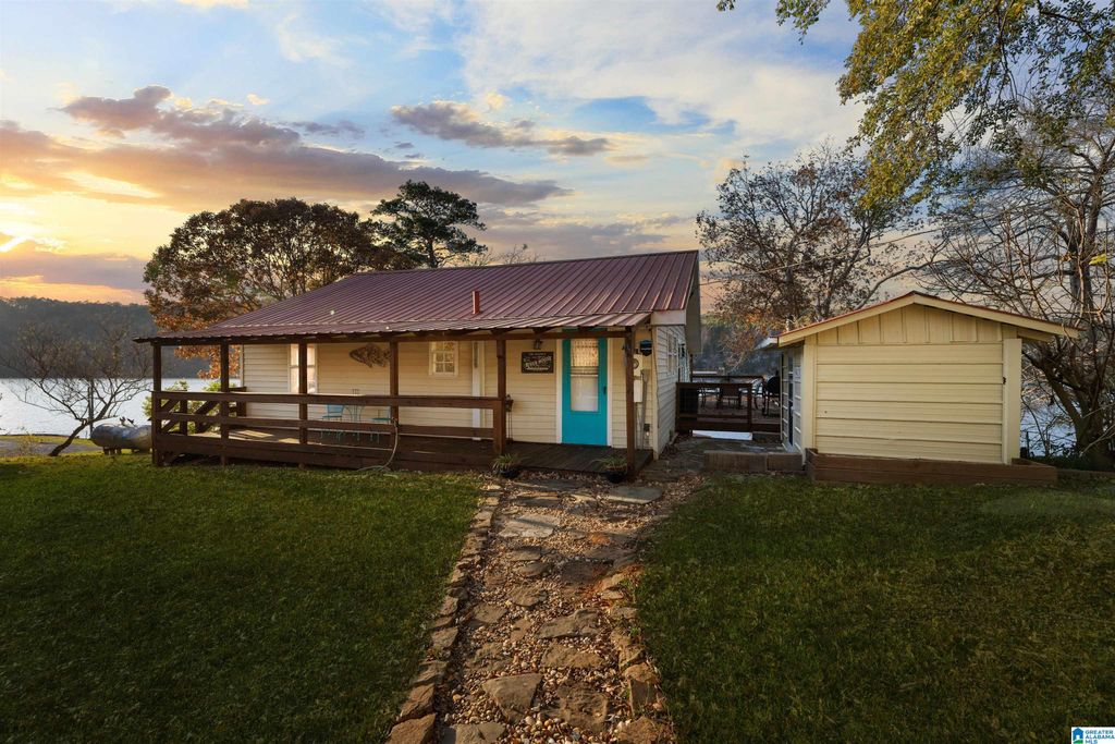 8789 SMITH CAMP ROAD, Adger, AL 35006