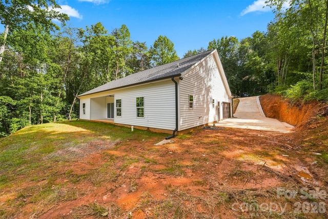 1694 Parsonage Lane, Newton, NC 28658