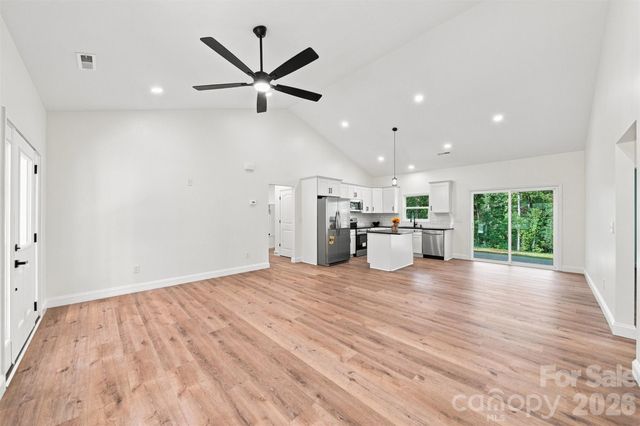 1694 Parsonage Lane, Newton, NC 28658