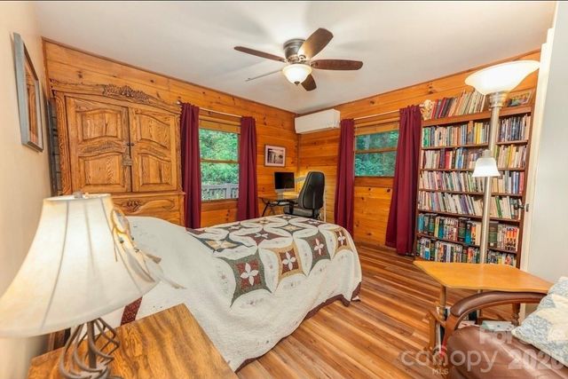 174 Nix Creek Road, Canton, NC 28716