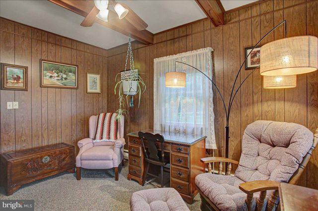 109 CAPITOL HILL RD, Dillsburg, PA 17019