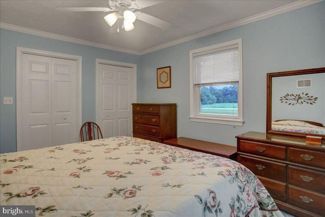 109 CAPITOL HILL RD, Dillsburg, PA 17019