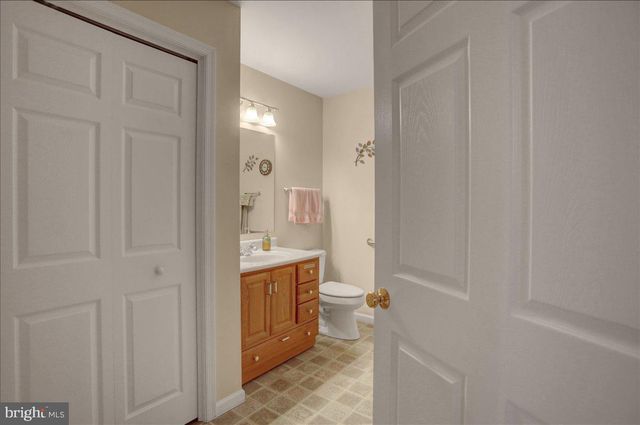 109 CAPITOL HILL RD, Dillsburg, PA 17019