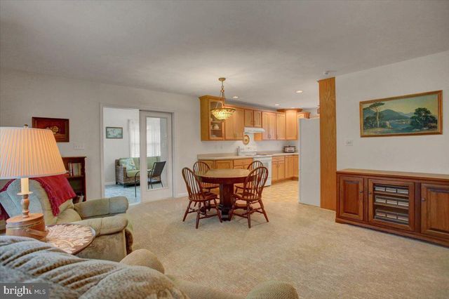 109 CAPITOL HILL RD, Dillsburg, PA 17019