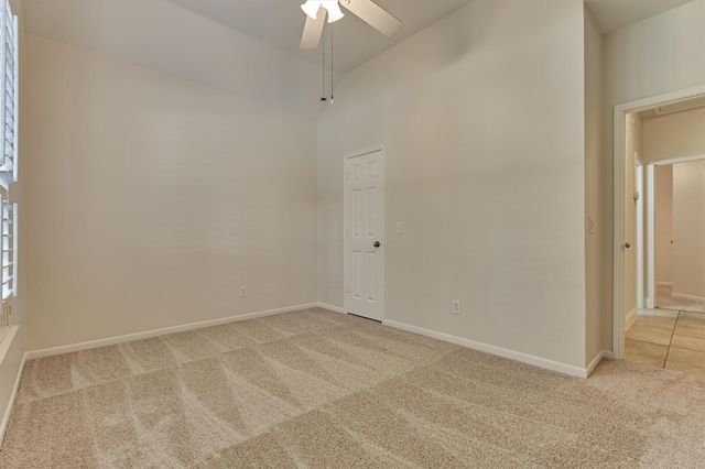59 S Lace Arbor Drive, The Woodlands, TX 77382