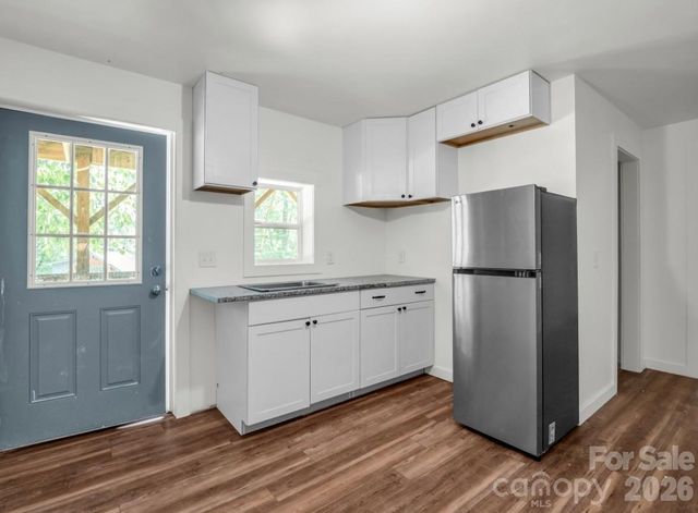 168 Fall Creek Drive, Chimney Rock, NC 28720