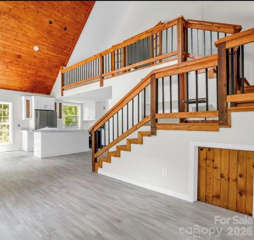 168 Fall Creek Drive, Chimney Rock, NC 28720