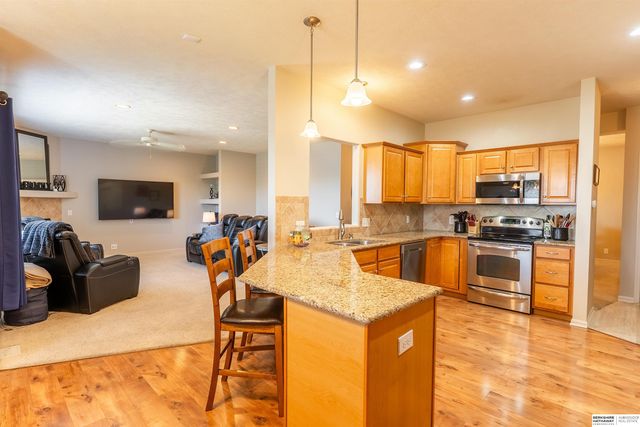4822 N 162nd Avenue, Omaha, NE 68116