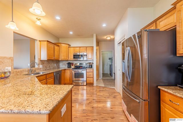 4822 N 162nd Avenue, Omaha, NE 68116