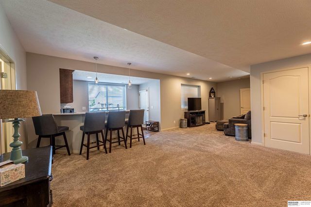 4822 N 162nd Avenue, Omaha, NE 68116