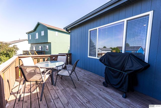 4822 N 162nd Avenue, Omaha, NE 68116