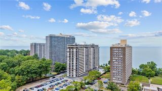 12550 Lake Avenue 910, Lakewood, OH 44107