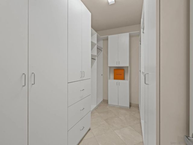 8635 Via Mallorca D, La Jolla, CA 92037