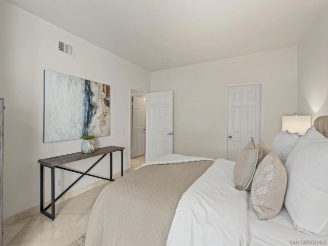 8635 Via Mallorca D, La Jolla, CA 92037