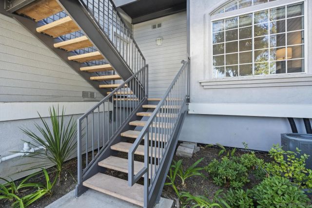 8635 Via Mallorca D, La Jolla, CA 92037