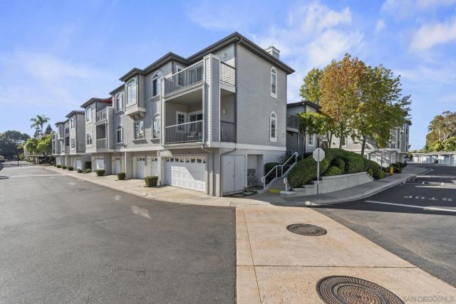 8635 Via Mallorca D, La Jolla, CA 92037