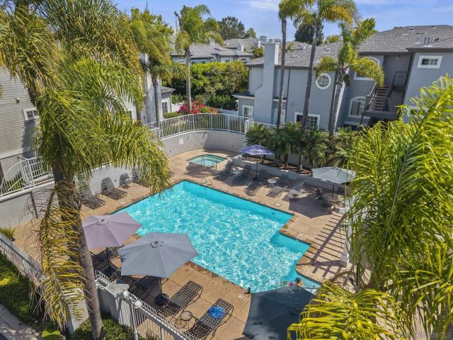 8635 Via Mallorca D, La Jolla, CA 92037