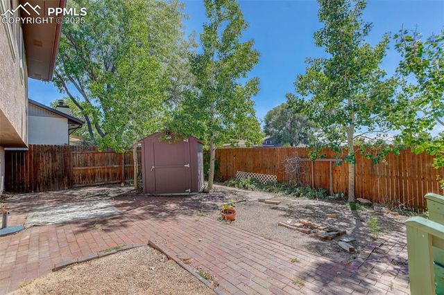 27 Terrace Drive, Pueblo, CO 81001