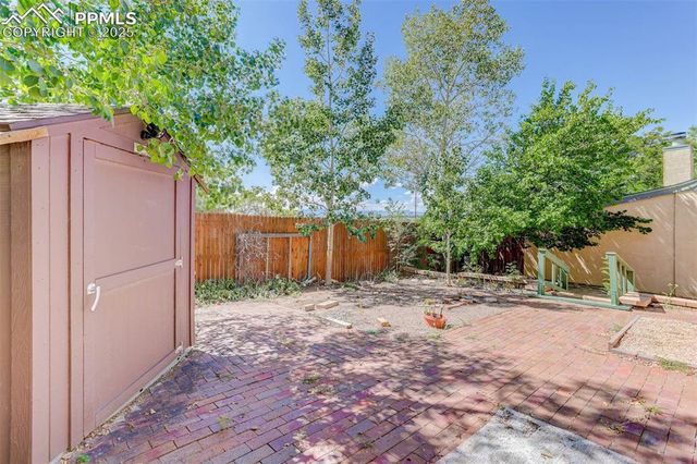 27 Terrace Drive, Pueblo, CO 81001