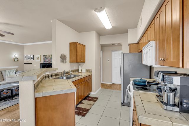 7050 E Sunrise Dr Unit 8205, Tucson, AZ 85750