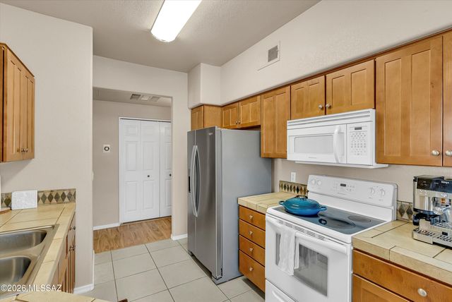 7050 E Sunrise Dr Unit 8205, Tucson, AZ 85750