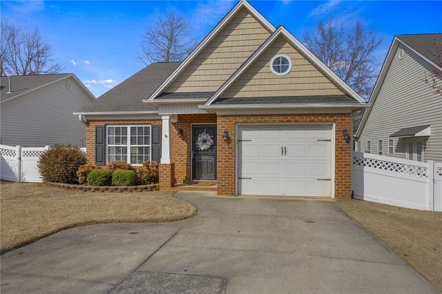 111 Abigail Lane, Anderson, SC 29621