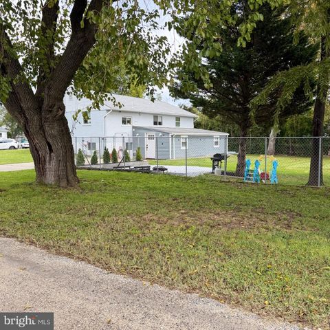 242 MORTON AVE, Paulsboro, NJ 08066