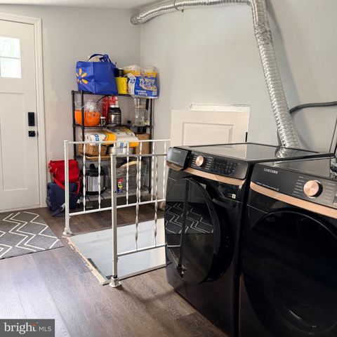 242 MORTON AVE, Paulsboro, NJ 08066