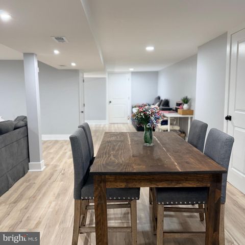 242 MORTON AVE, Paulsboro, NJ 08066