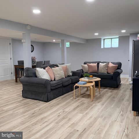 242 MORTON AVE, Paulsboro, NJ 08066