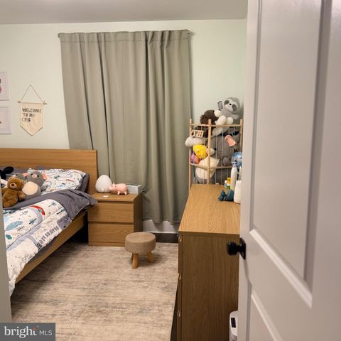 242 MORTON AVE, Paulsboro, NJ 08066