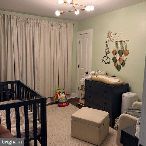242 MORTON AVE, Paulsboro, NJ 08066