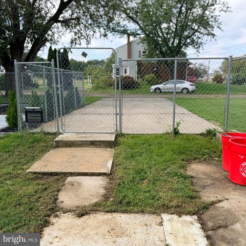 242 MORTON AVE, Paulsboro, NJ 08066