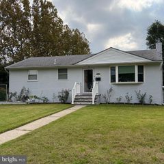 242 MORTON AVE, Paulsboro, NJ 08066