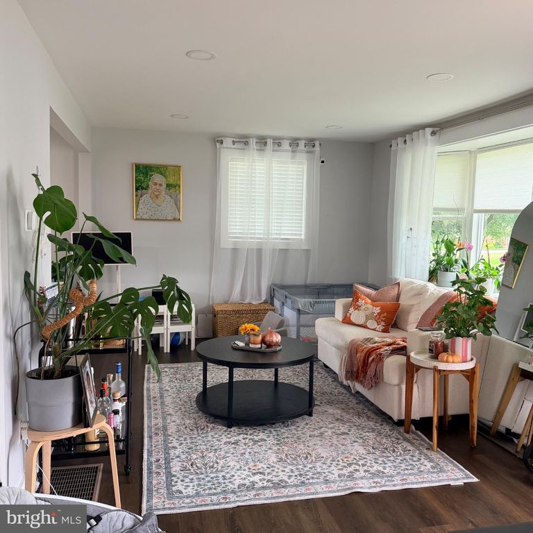 242 MORTON AVE, PAULSBORO, NJ 08066 — photo 3