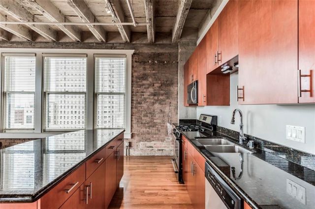 201 Main Street 6G, Houston, TX 77002